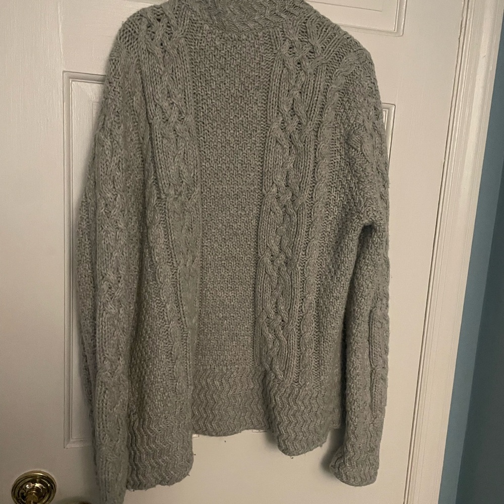 Basic Editions Light Gray Knit Button Down Cozy S… - image 7